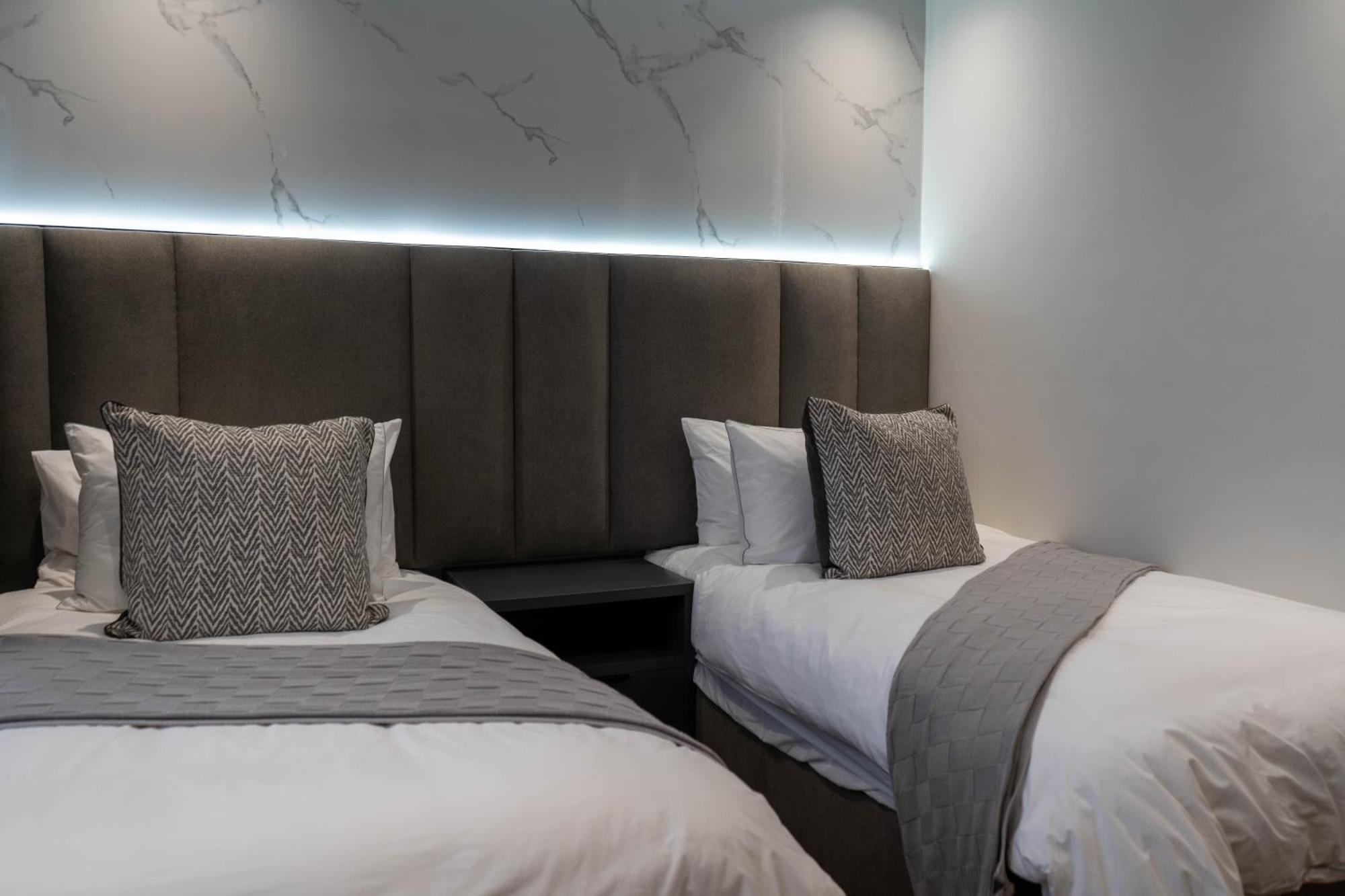 Prada Penthouse At On Park Century Cape Town