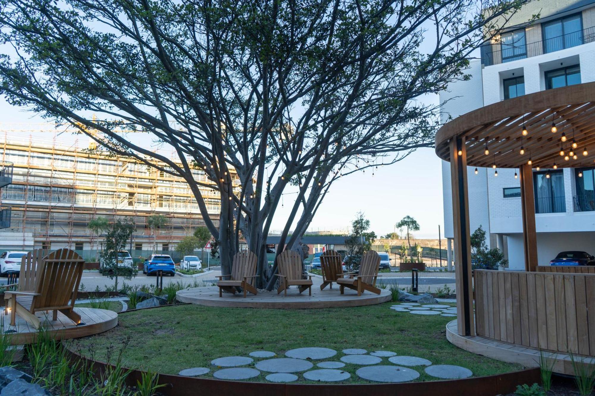 Prada Penthouse At On Park Century Apartment