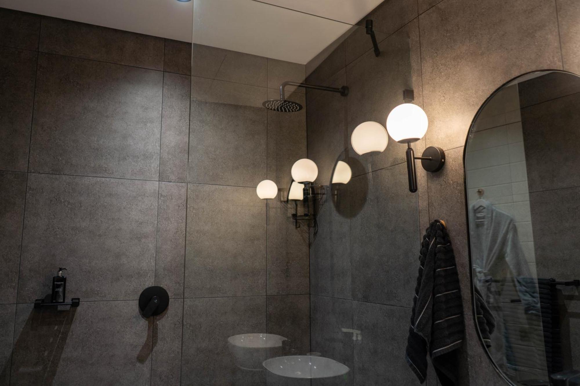Prada Penthouse At On Park Century *